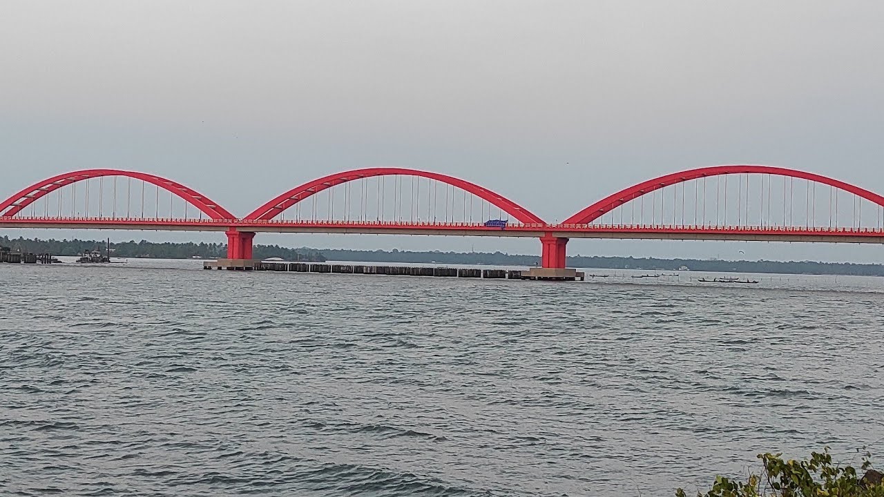 Panikkar Kadavu bridge or Kallum moottil kadavu bridge