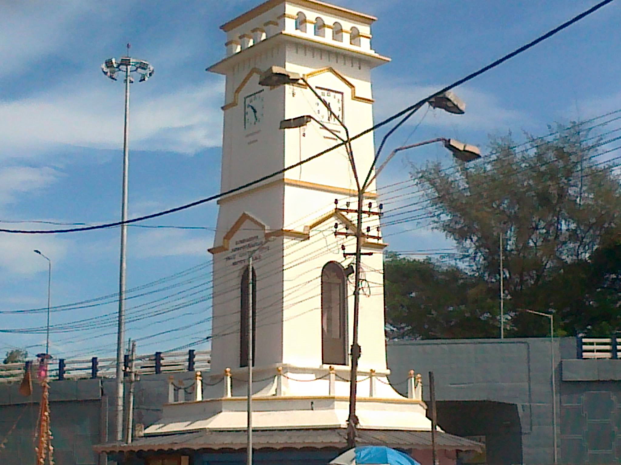 Chinnakada Clock Tower picture