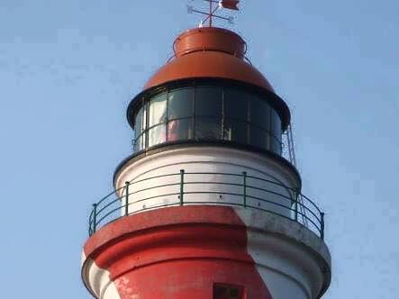 cylindrical lighthouse tower in kollam